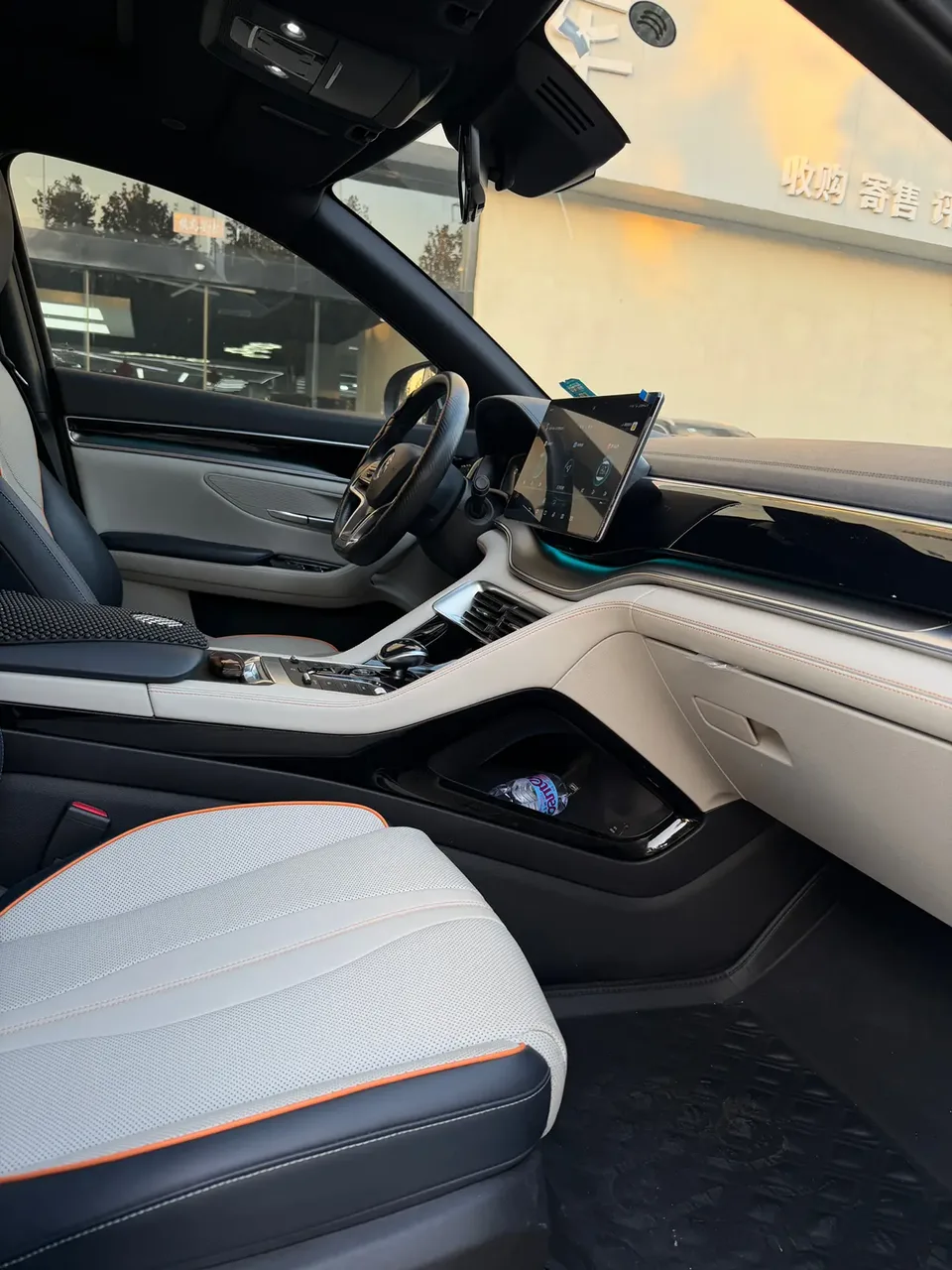 BYD Song PLUS DM DM-i 51KM 2WD Premium Edition 2022 — миниатюра 5