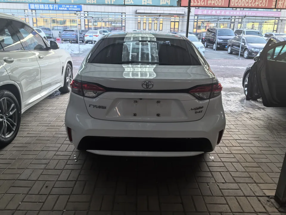 Toyota Levin 2021 Corolla 185T CVT Luxury Edition 2022 — миниатюра 3