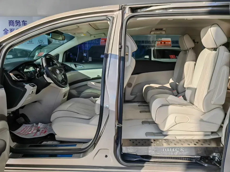 Buick GL8 GL8 2022 facelift land business class 652T smart luxury model 2022 — thumbnail 3