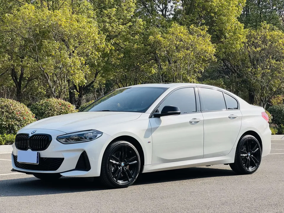 BMW 1 Series 2023