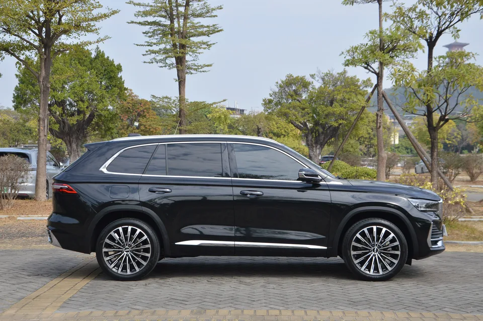 Geely Monjaro Xingyue L 2025 2.0TD High Power Automatic 2WD Dongfang Yao Lanxing Edition 2025 — миниатюра 5