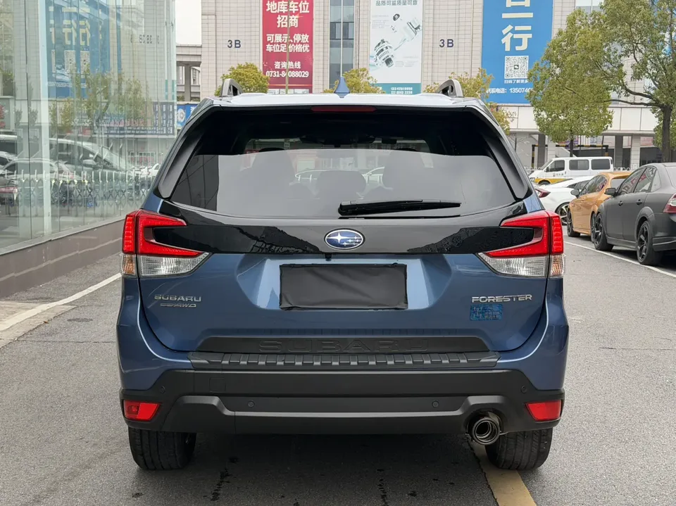 Subaru Forester FORESTER 2022 2.0i AWD Deluxe Edition EyeSight 2022 — миниатюра 2