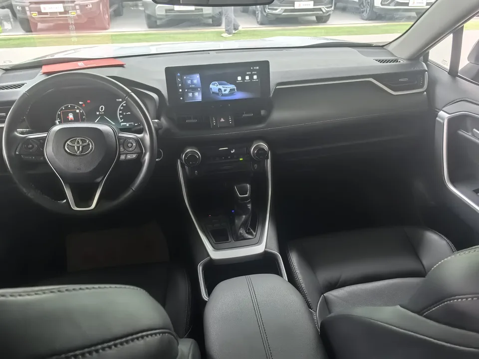 Toyota Willanda 2.0L four-wheel drive luxury PLUS version 2023 — миниатюра 5