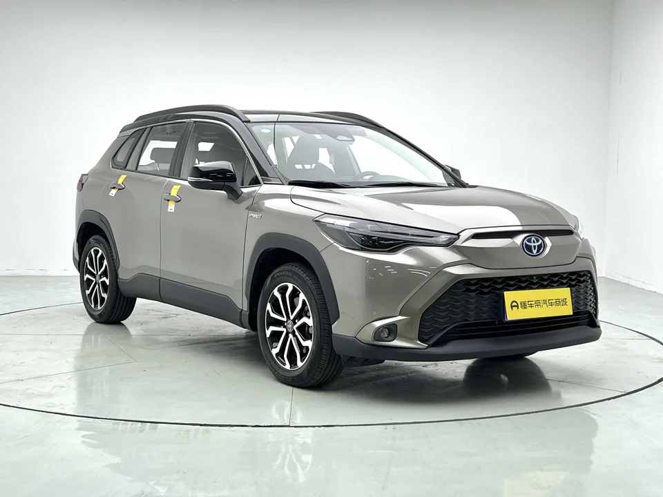 Toyota Frontlander 2.0L Intelligent Electric Hybrid Dual Engine Premium Edition 2023 — миниатюра 3