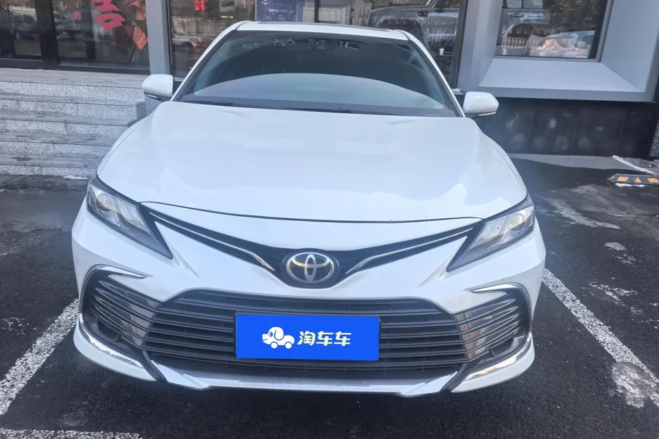 Toyota Camry 2023