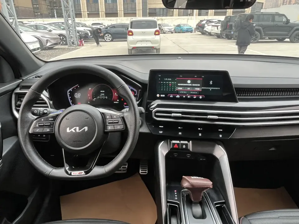 Kia Sportage Ace 1.5T GT-Line Fusion Edition 2023 — миниатюра 4