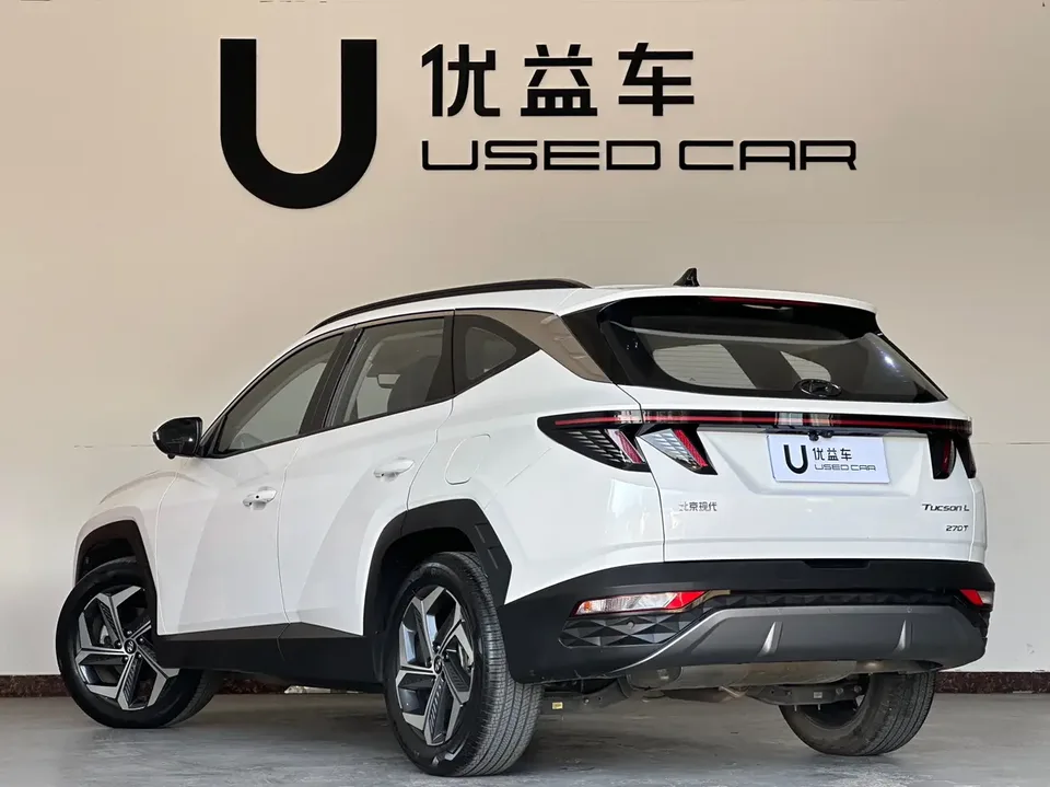 Hyundai tucson l Tucson 2023 Tucson L 1.5T DLX 2WD Luxury Edition 2023 — миниатюра 4
