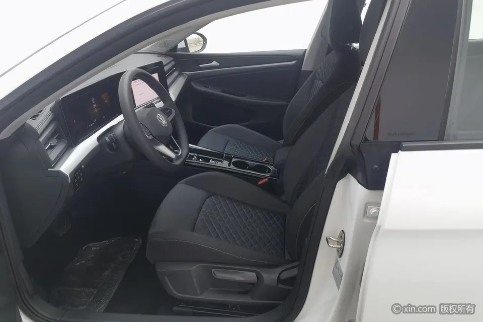 Volkswagen Lamando Lingdu 2024 Lingdu L 200TSI DSG Hot Edition 2026 — миниатюра 5