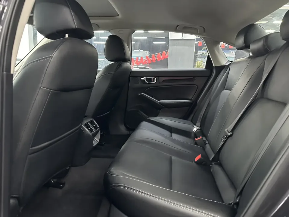 Honda Integra 240TURBO CVT Leading Edition 2023 — миниатюра 4