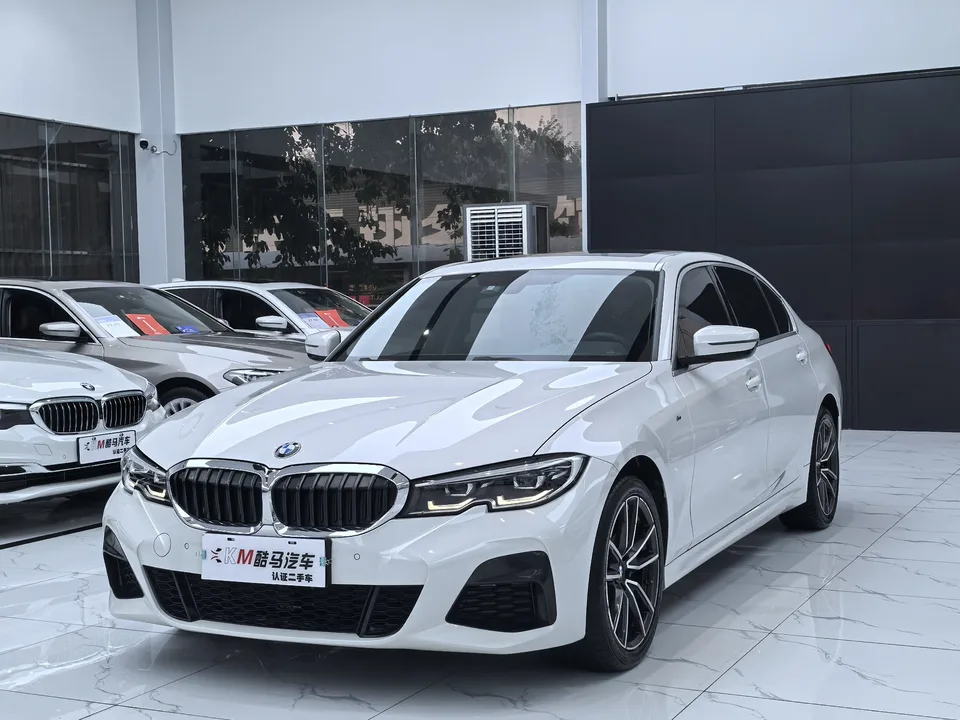 BMW 3 Series 2022