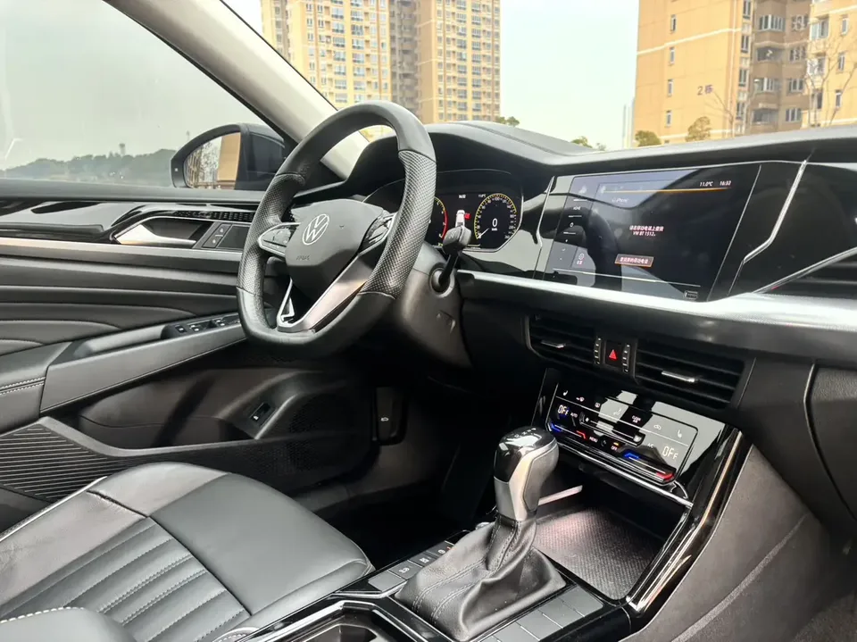 Volkswagen Passat Passat 2022 330TSI Elite Edition 2022 — миниатюра 5