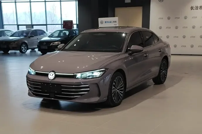 Volkswagen Passat 2024