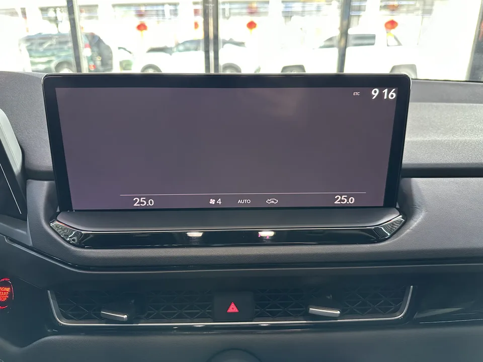 Honda Inspire Insignia 260TURBO Elegant Edition 2024 — миниатюра 2