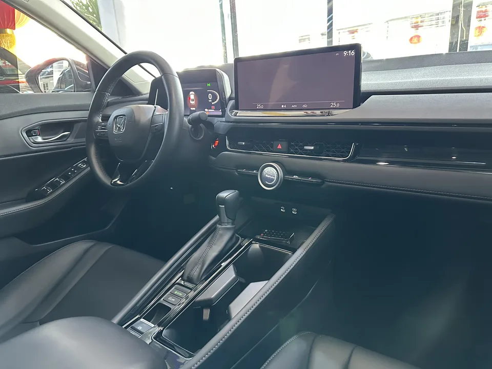 Honda Inspire Insignia 260TURBO Elegant Edition 2024 — миниатюра 4