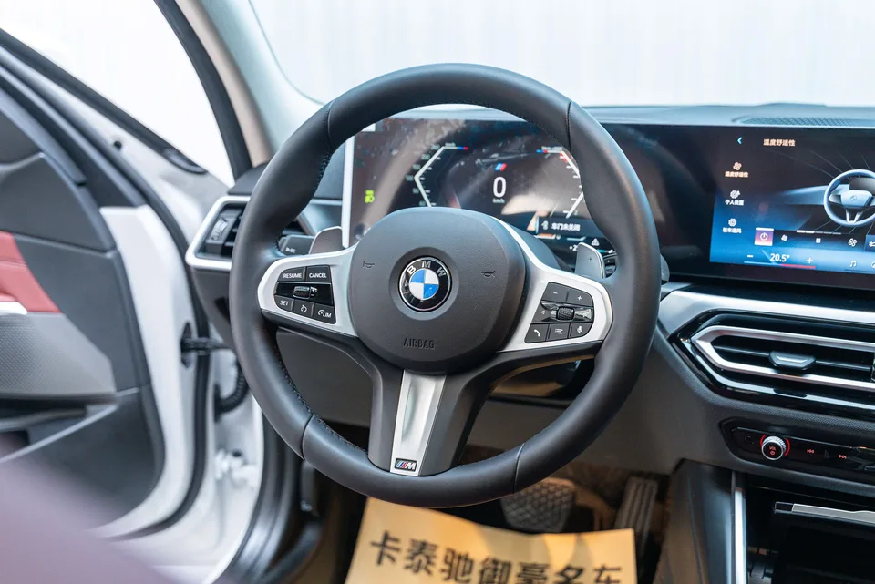 BMW 3 Series BMW 3 Series 2023 320Li M Sport Package 2024 — миниатюра 4