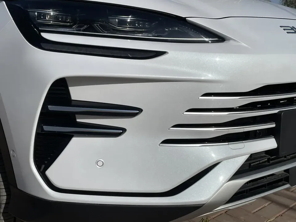 BYD Song PLUS DM Intelligent Driving Edition DM-i 112KM Premium Edition 2025 — миниатюра 3