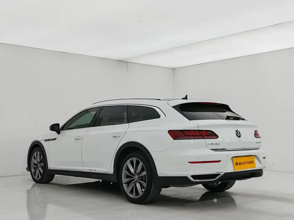 Volkswagen Arteon hunting car 380TSI hunting version 2024 — миниатюра 5
