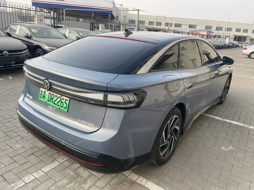 Volkswagen ID.7 VIZZION ID.7 VIZZION 2024 PRO Edition 2024 — миниатюра 2