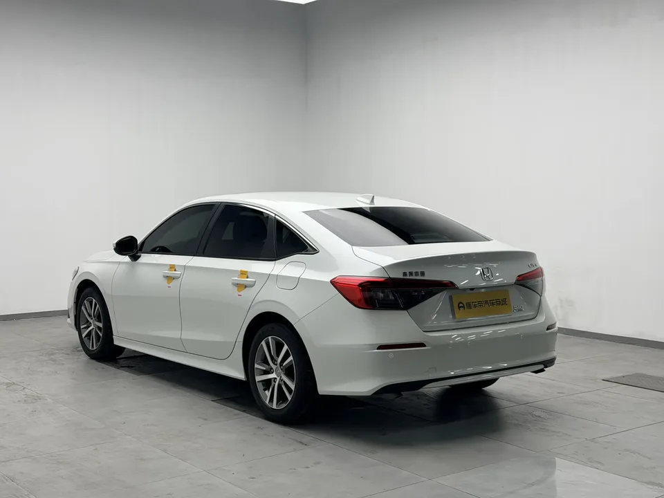 Honda CIVIC Civic 240TURBO CVT Power Edition 2024 — миниатюра 2