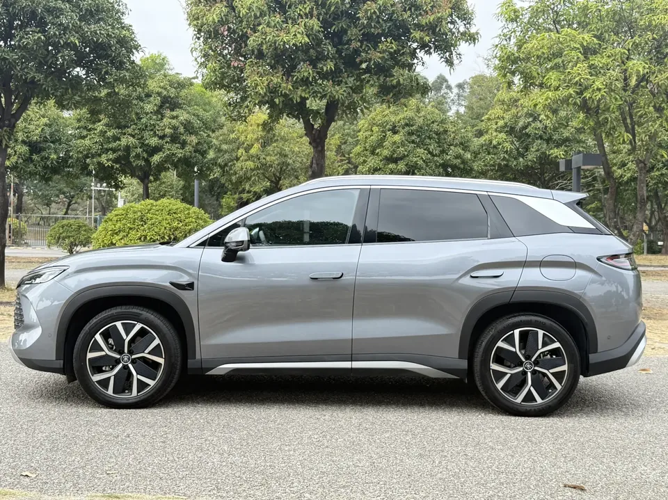 BYD Song L DM Intelligent Driving Edition DM-i 160KM Beyond Edition 2025 — миниатюра 4