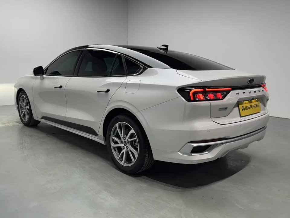 Ford Mondeo Mondeo 2022 EcoBoost 245 Luxury 2024 — thumbnail 2