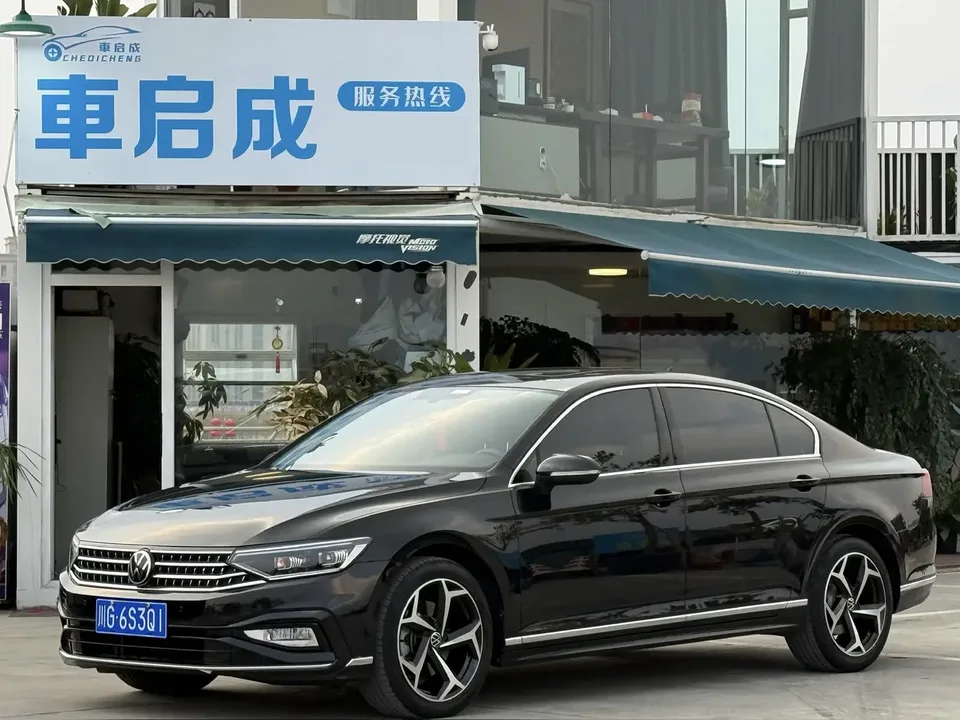 Volkswagen Magotan 2024
