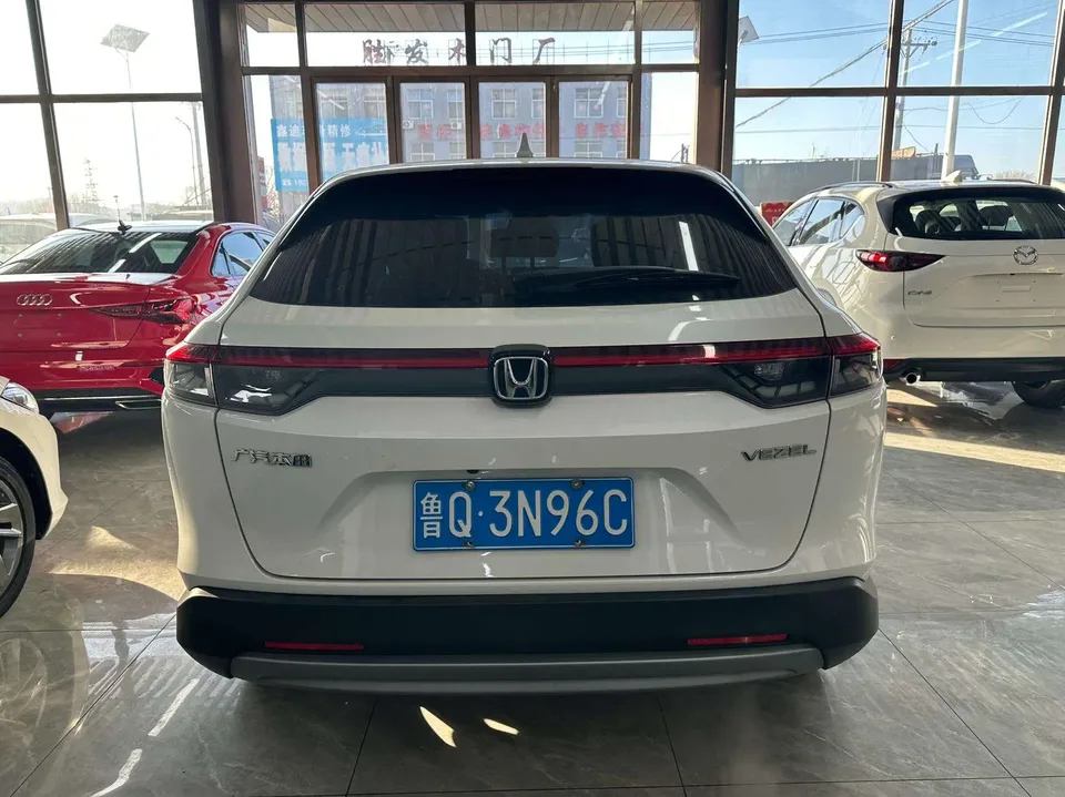 Honda VEZEL 1.5L CVT technology version 2024 — миниатюра 2