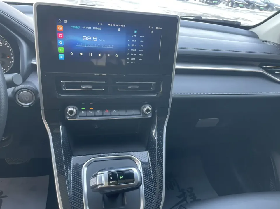 Haval M6 PLUS 1.5T DCT Luxury Smart Connected Edition 2023 — миниатюра 4