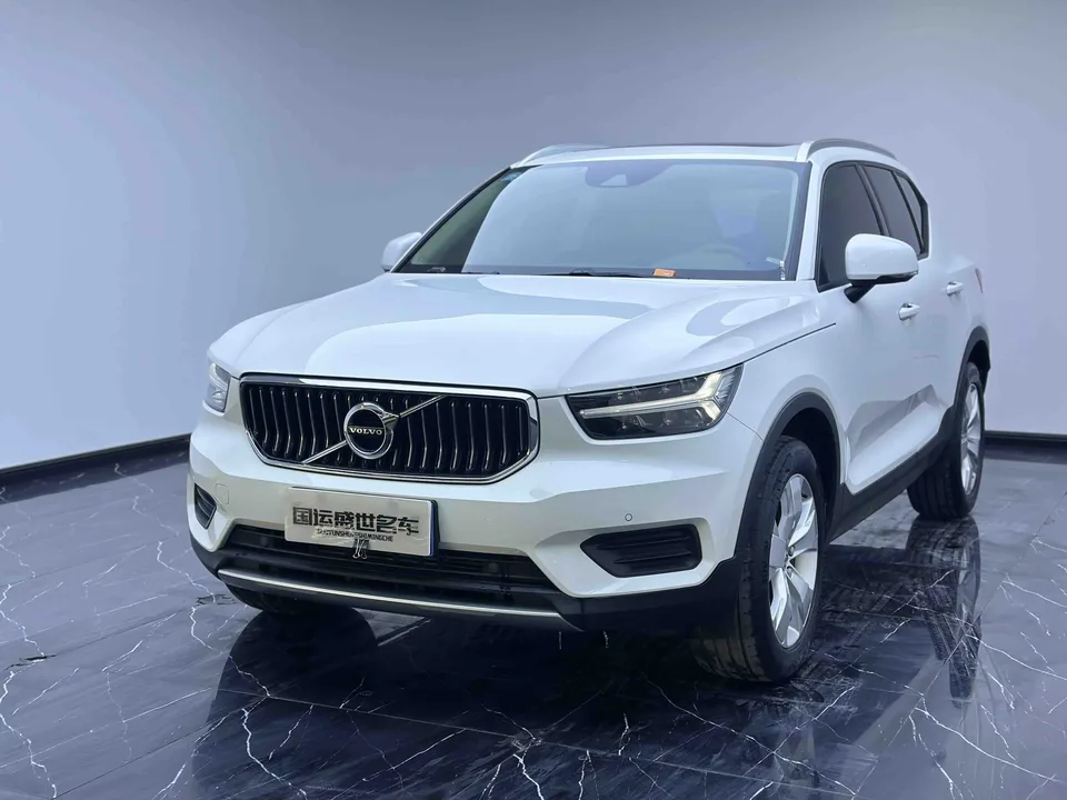 Volvo XC40 2022