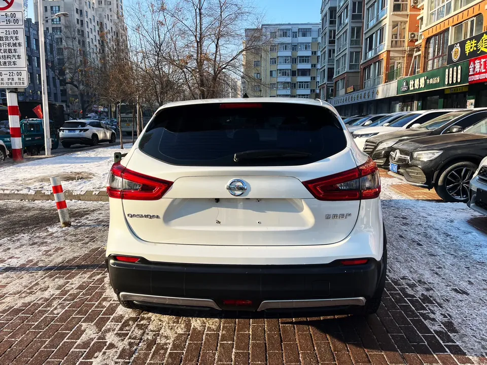 Nissan Qashqai Qashqai 2022 2.0L XV Smart Edition 2022 — миниатюра 2