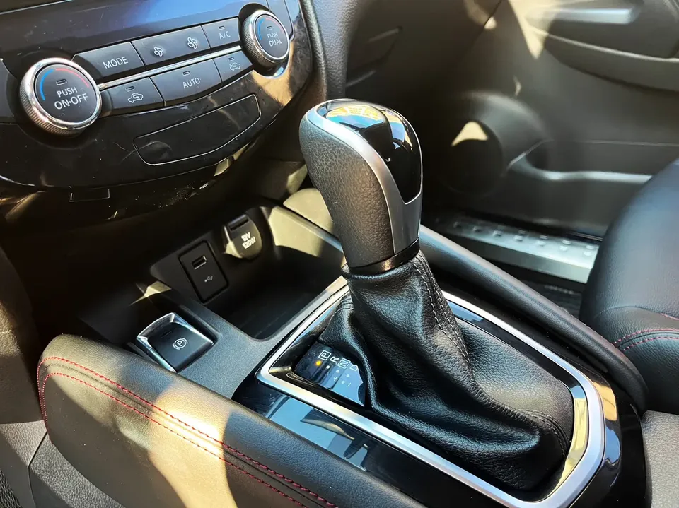 Nissan Qashqai Qashqai 2022 2.0L XV Smart Edition 2022 — миниатюра 4