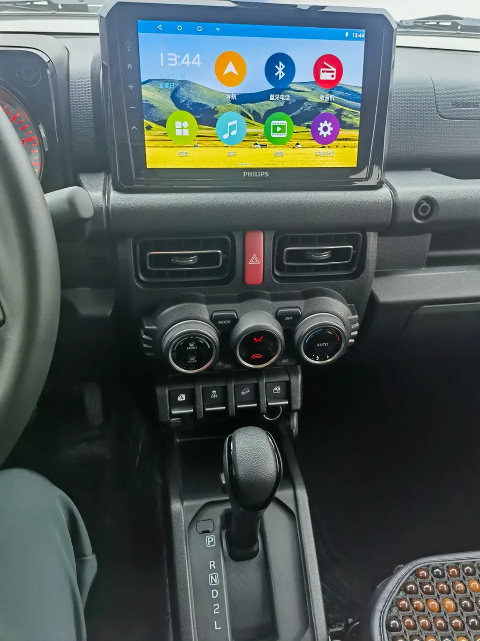 Suzuki Jimny 1.5L automatic 4WD 4-seater parallel import 2025 — миниатюра 3