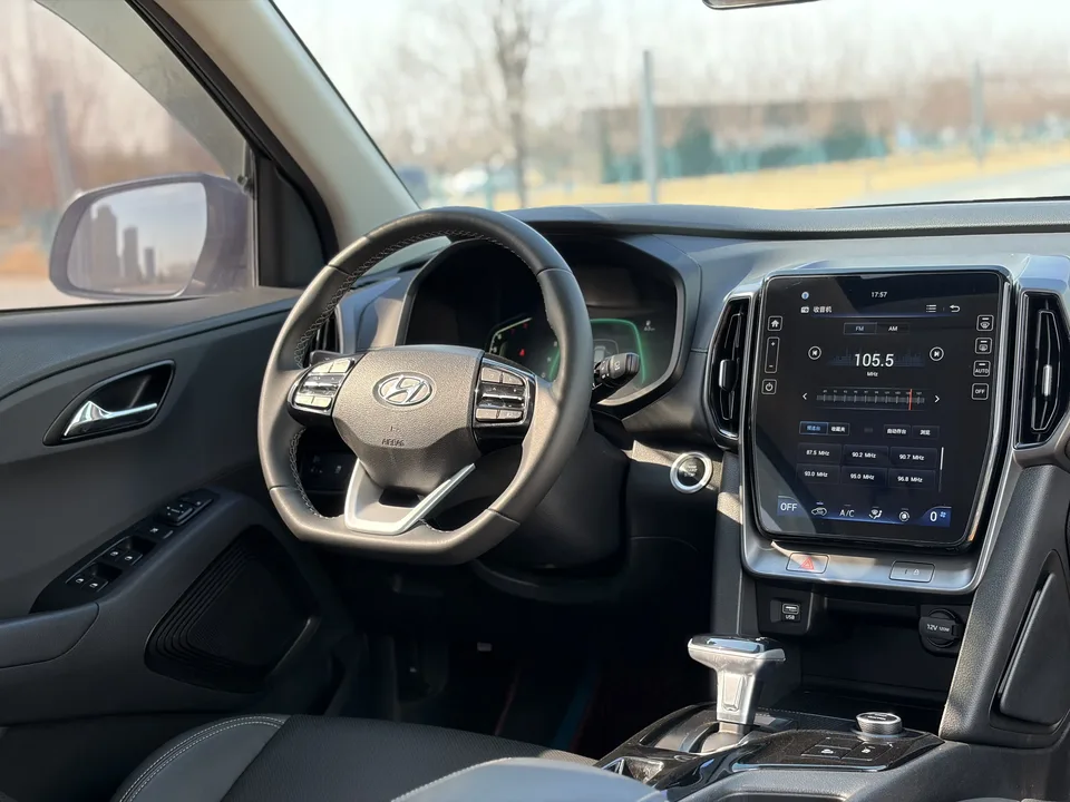 Hyundai ix35 Hyundai ix35 2021 2.0L Automatic 2WD Leading Edition GLS 2023 — миниатюра 5