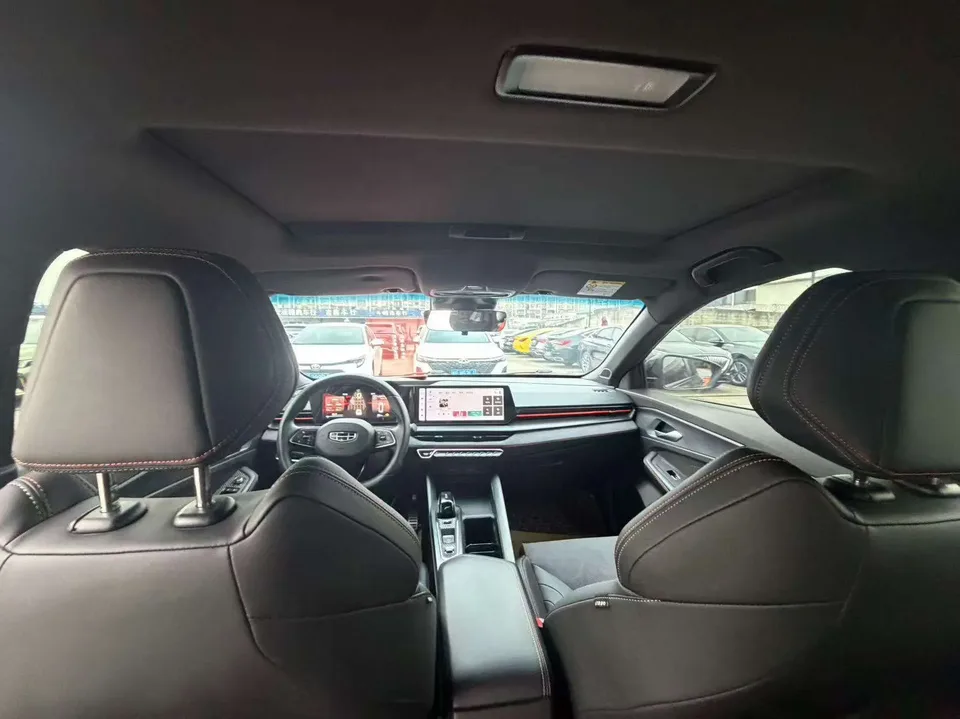 Geely Binrui Binrui COOL 1.5T DCT Thunder Edition 2023 — миниатюра 4