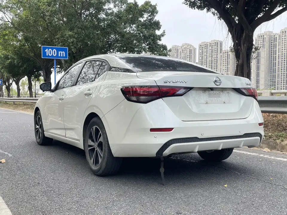 Nissan Sylphy Sylphy 2022 1.6L XL CVT Enjoy Edition 2023 — thumbnail 4