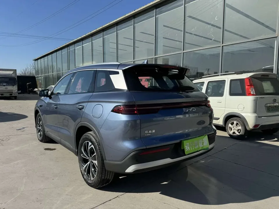 BYD Song Pro DM Second Generation Intelligent Driving Edition DM-i 115KM Beyond Edition 2025 — миниатюра 2