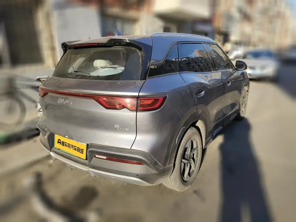 BYD Yuan Up 401KM Beyond Edition 2024 — миниатюра 3