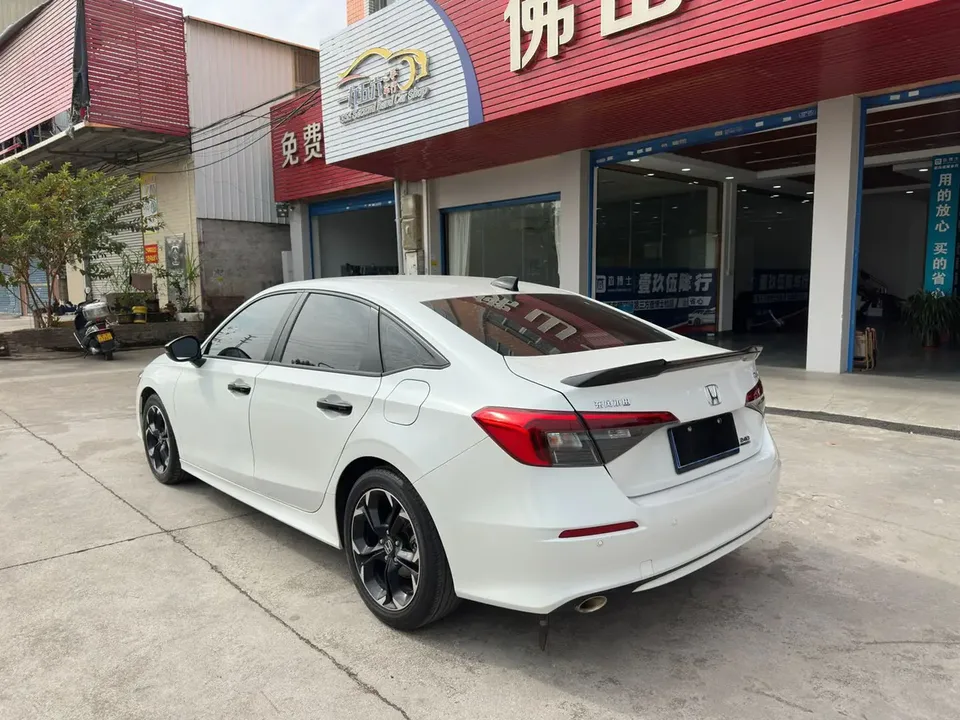 Honda CIVIC 2022 Civic 240TURBO CVT Ignition Edition 2023 — миниатюра 4