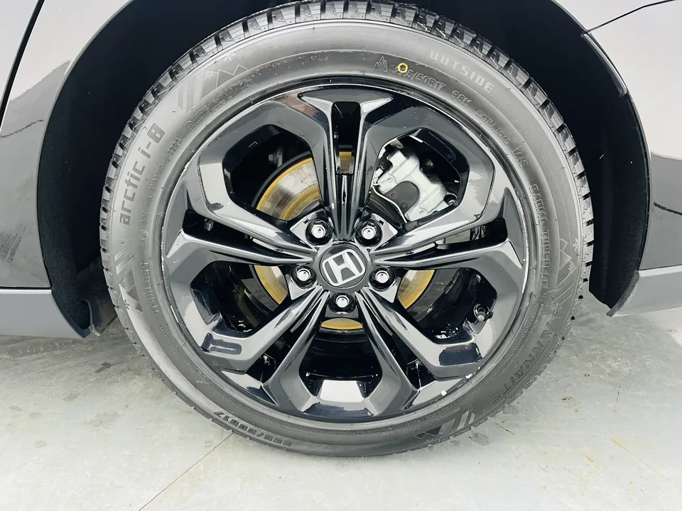 Honda Accord RuiTong 260TURBO Smart Edition 2023 — миниатюра 3