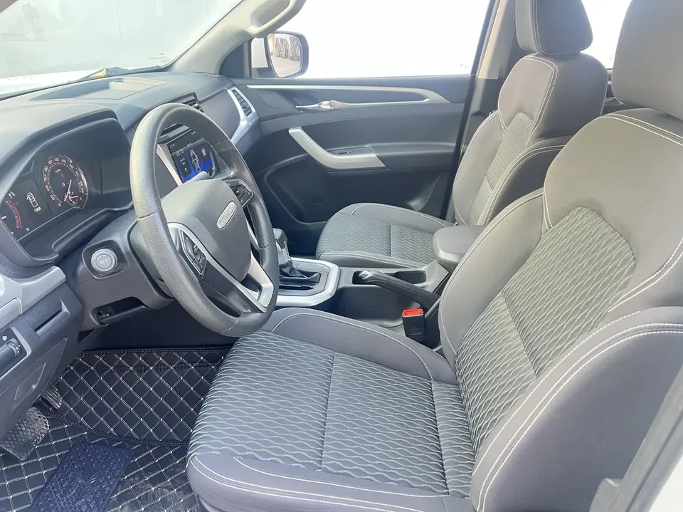Datong Maxus T70 2.0T diesel automatic four-wheel drive Australian version standard box 2022 — миниатюра 5