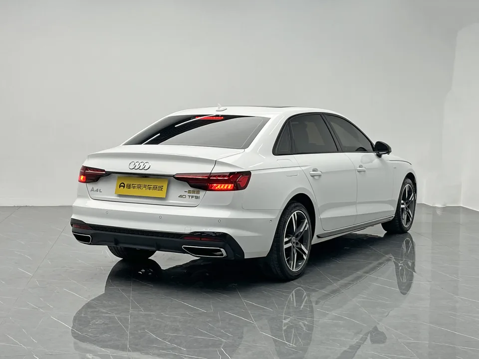 Audi a4 l Audi A4L 2022 40 TFSI Luxury Dynamic 2023 — thumbnail 2