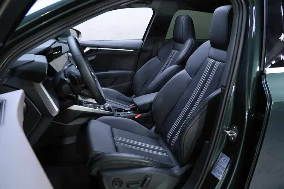 Audi A3 Audi A3 2024 Sportback 35 TFSI stylish and sporty 2024 — миниатюра 3