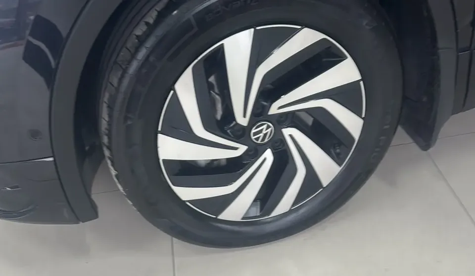 Volkswagen Tiguan L Tiguan L 2024 Tiguan L 2024 330TSI 2WD R-Line Enjoy Edition 2024 — thumbnail 4
