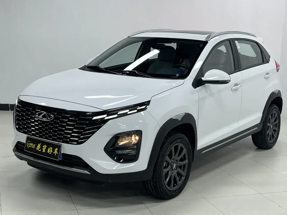 Chery Tiggo 3x 1.5L CVT Fashion Edition 2023 — photo 1, buy with delivery to Moscow