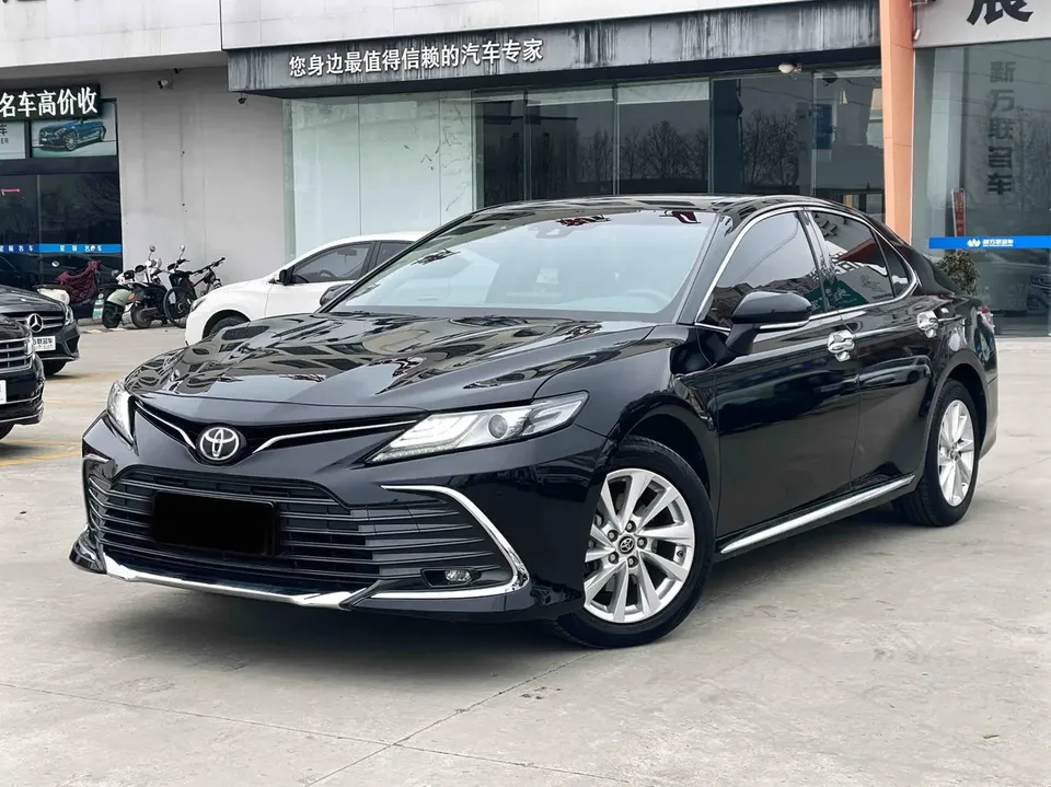 Toyota Camry 2023
