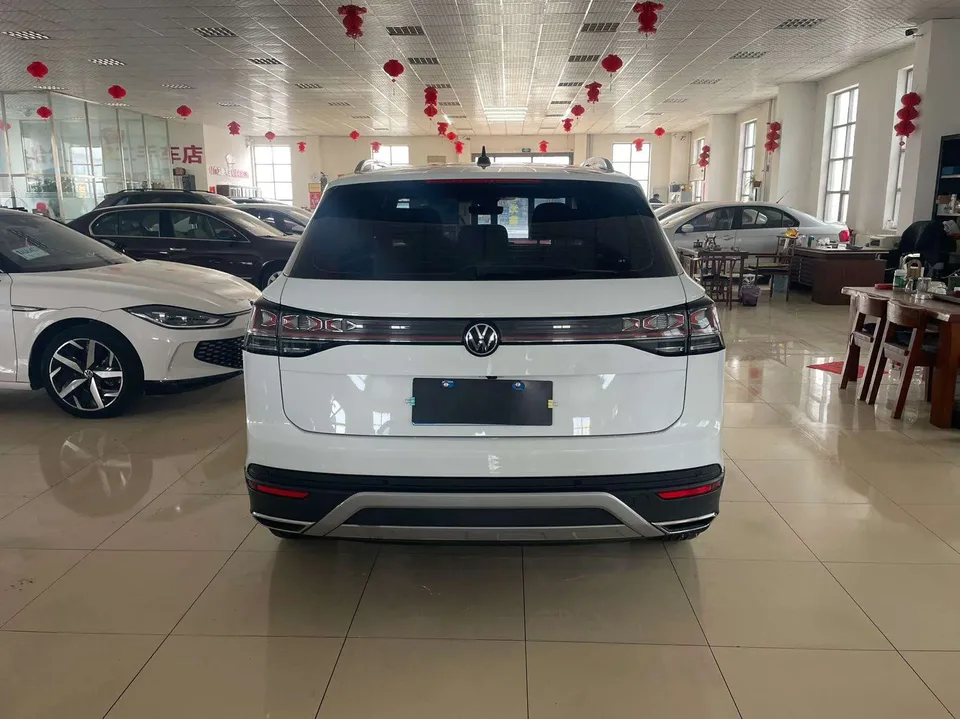 Volkswagen Tayron Tanyue 2023 280TSI 2WD Luxury Plus Advanced Edition 2022 — миниатюра 2