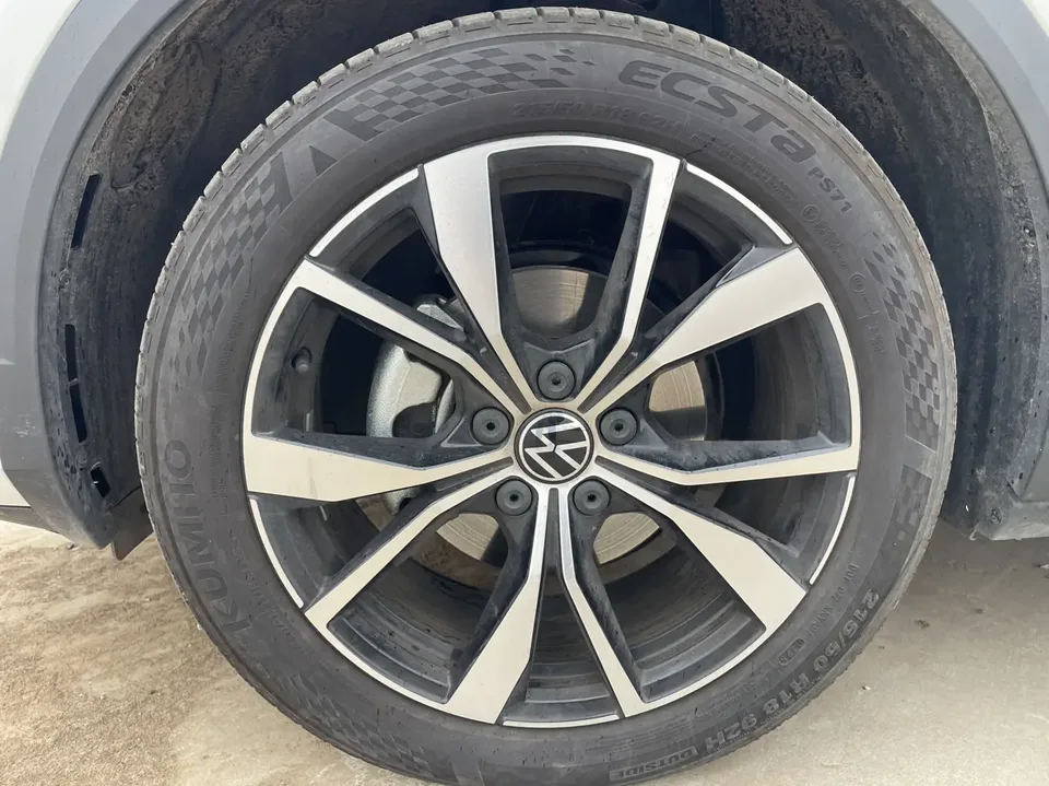 Volkswagen T-Roc Tanyue 2025 300TSI DSG Chenguang Edition 2025 — миниатюра 4