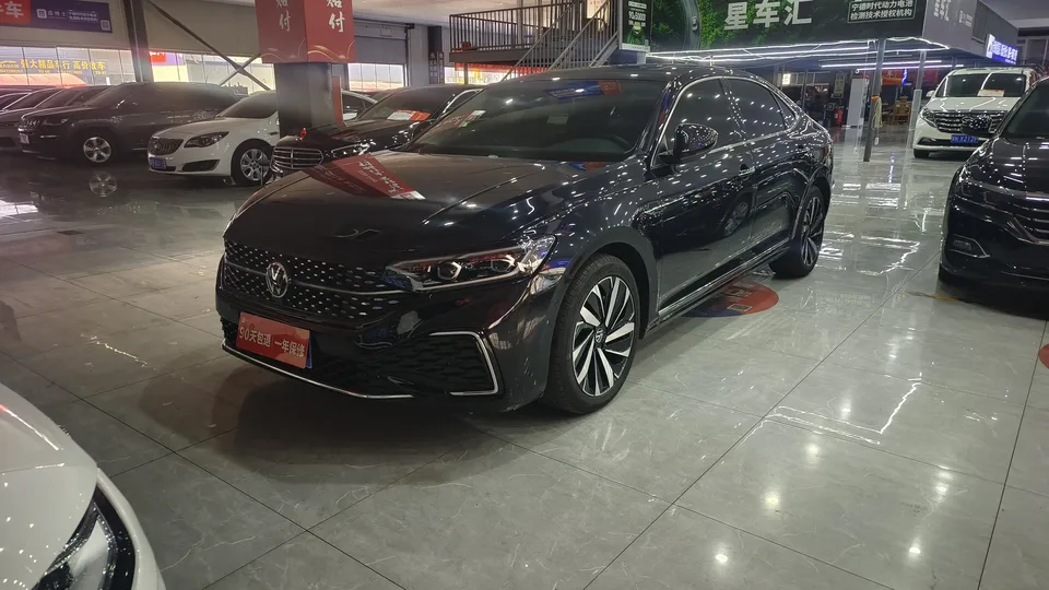 Volkswagen Passat 2022
