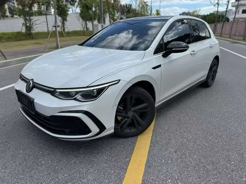 Volkswagen Golf Golf 2021 280TSI DSG Pro 2022 — фото 1, купить с доставкой в Москву
