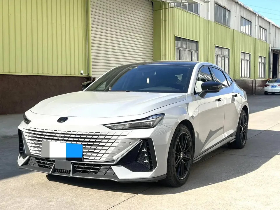 Changan UNI-V 2022